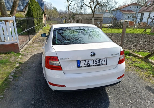 Skoda Octavia cena 26999 przebieg: 344000, rok produkcji 2014 z Żary małe 191